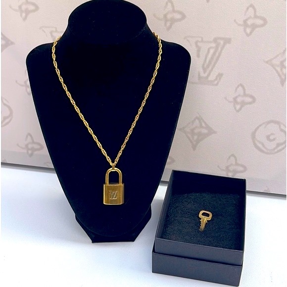 Authentic Louis Vuitton Lock & Key Necklace & Gold Tone Necklace - Picture 8 of 13